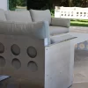 מערכת ישיבה דגם לונה אלומיניום חשוף עם בד אקריסול מתחת לפרגולה